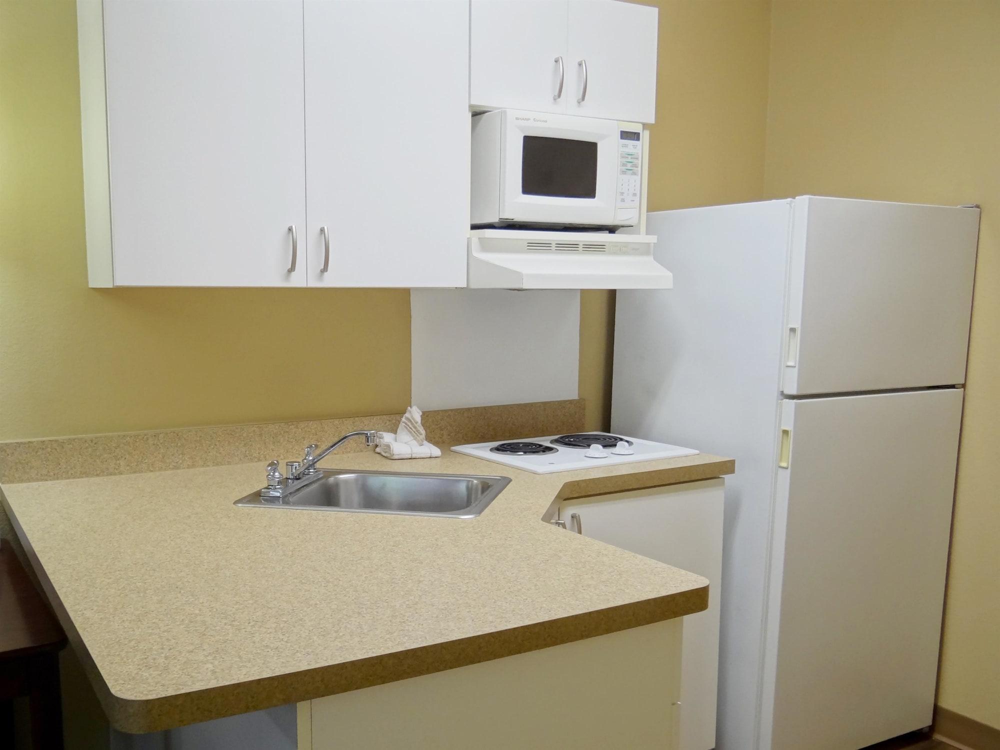 Extended Stay America Select Suites - Columbia - Ft Jackson Bagian luar foto