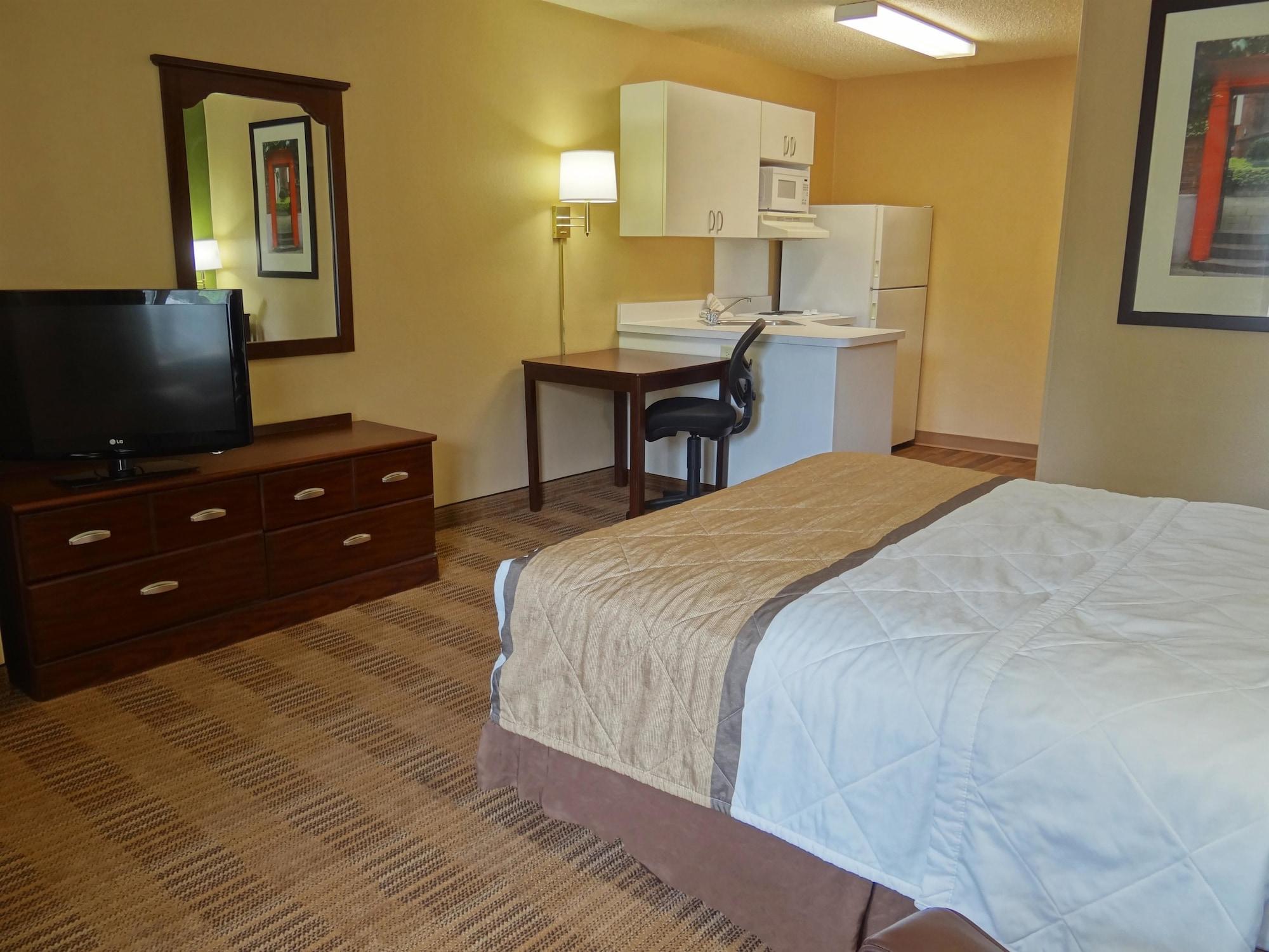 Extended Stay America Select Suites - Columbia - Ft Jackson Bagian luar foto