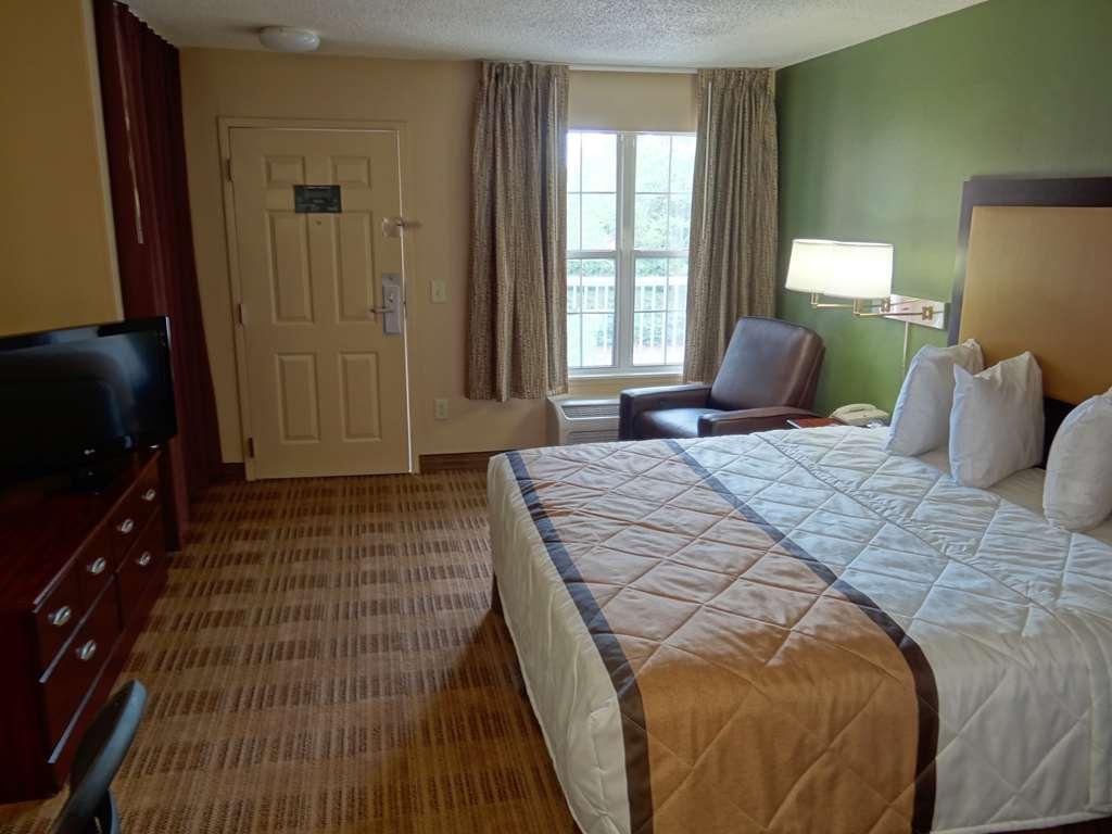 Extended Stay America Select Suites - Columbia - Ft Jackson Ruang foto