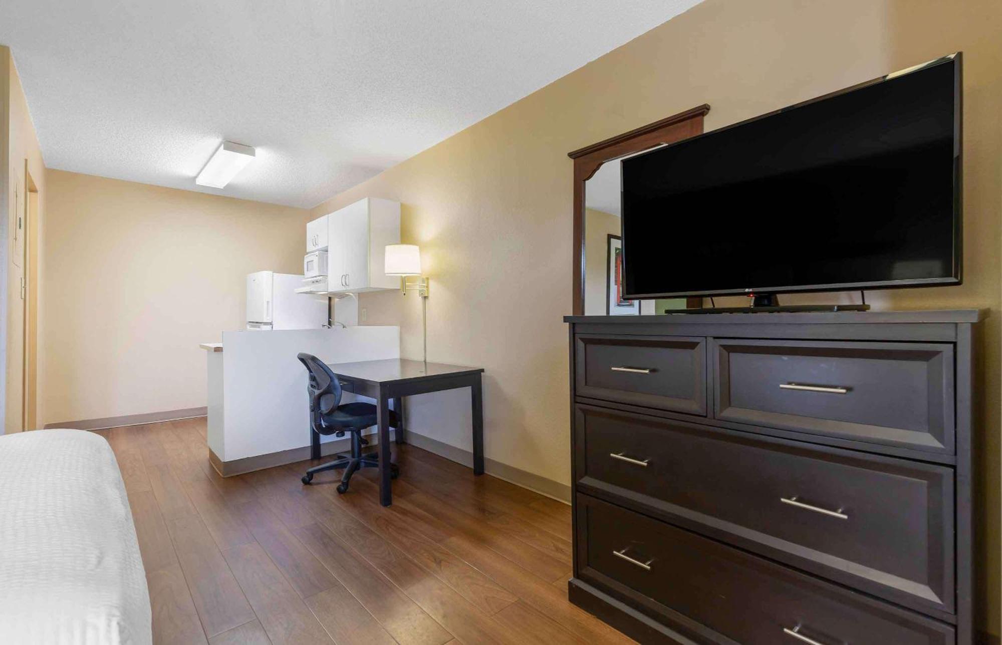Extended Stay America Select Suites - Columbia - Ft Jackson Bagian luar foto