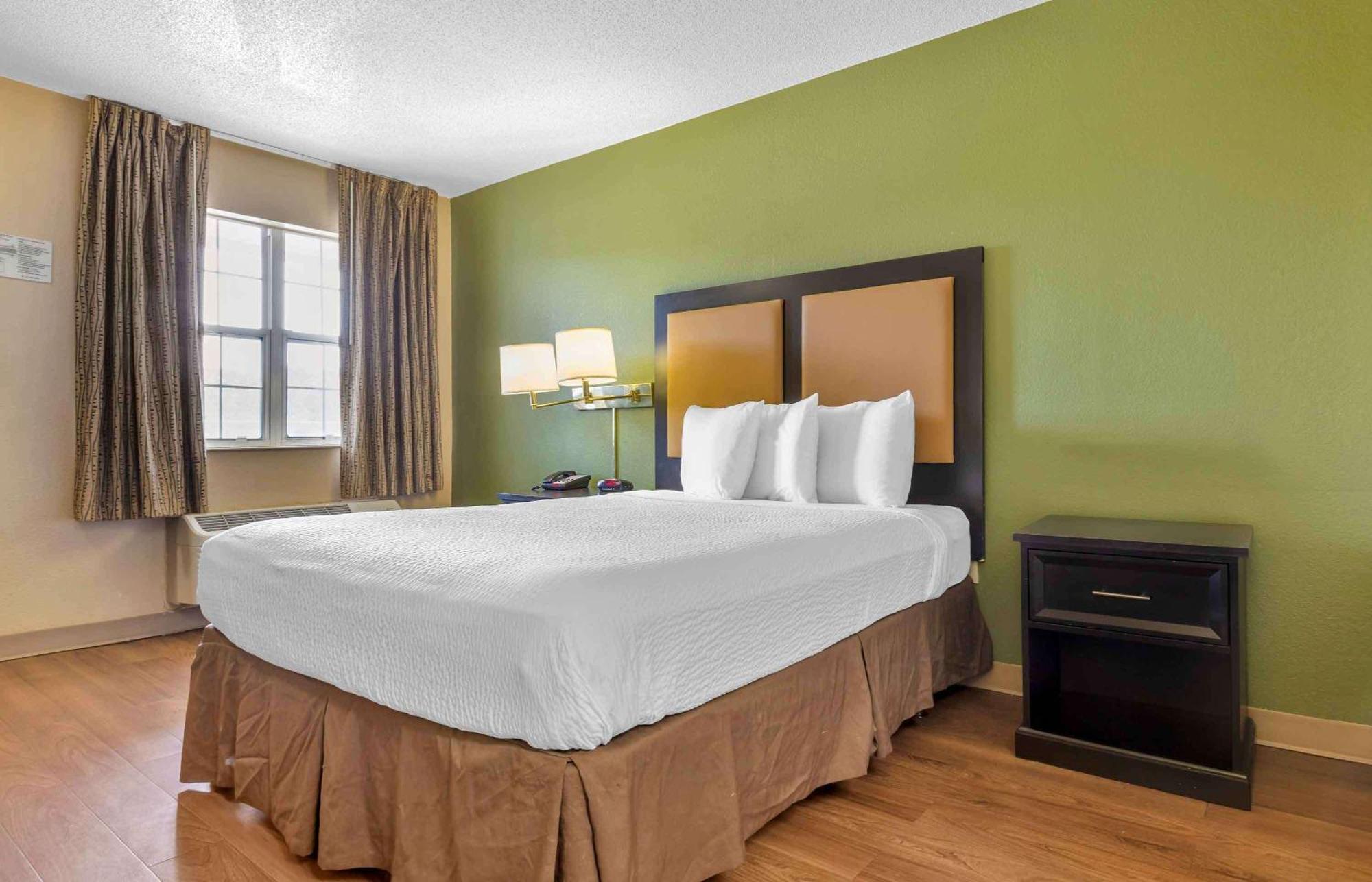 Extended Stay America Select Suites - Columbia - Ft Jackson Bagian luar foto