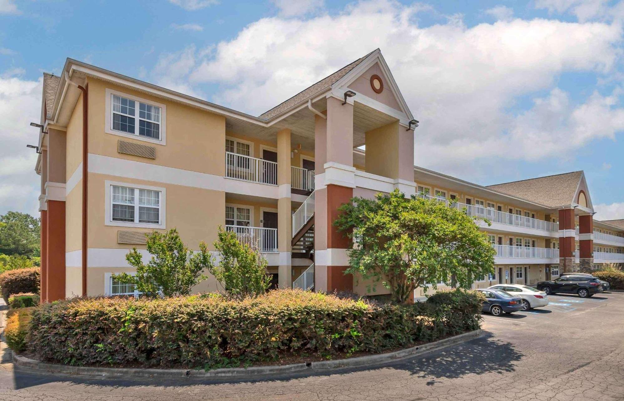 Extended Stay America Select Suites - Columbia - Ft Jackson Bagian luar foto