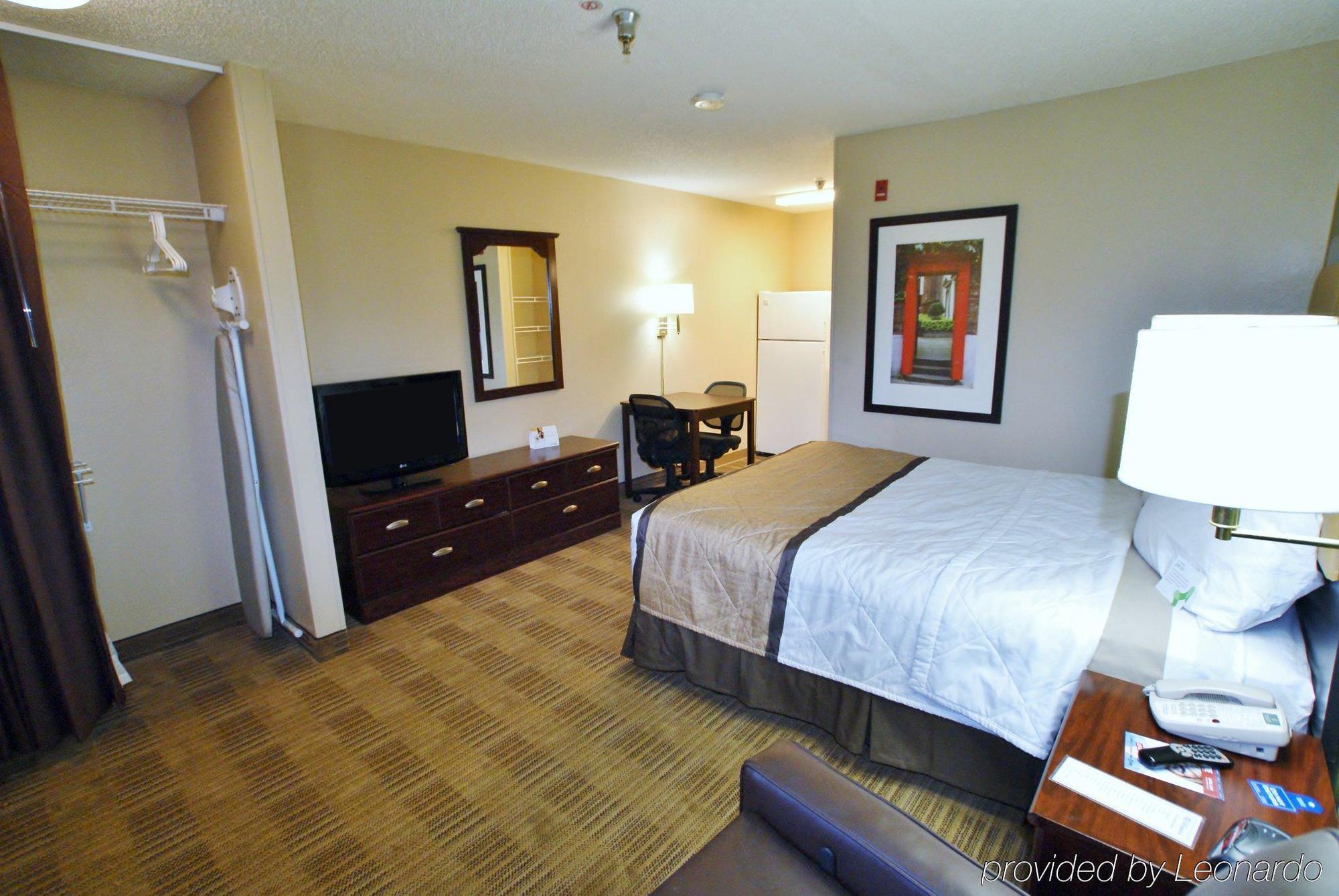 Extended Stay America Select Suites - Columbia - Ft Jackson Bagian luar foto
