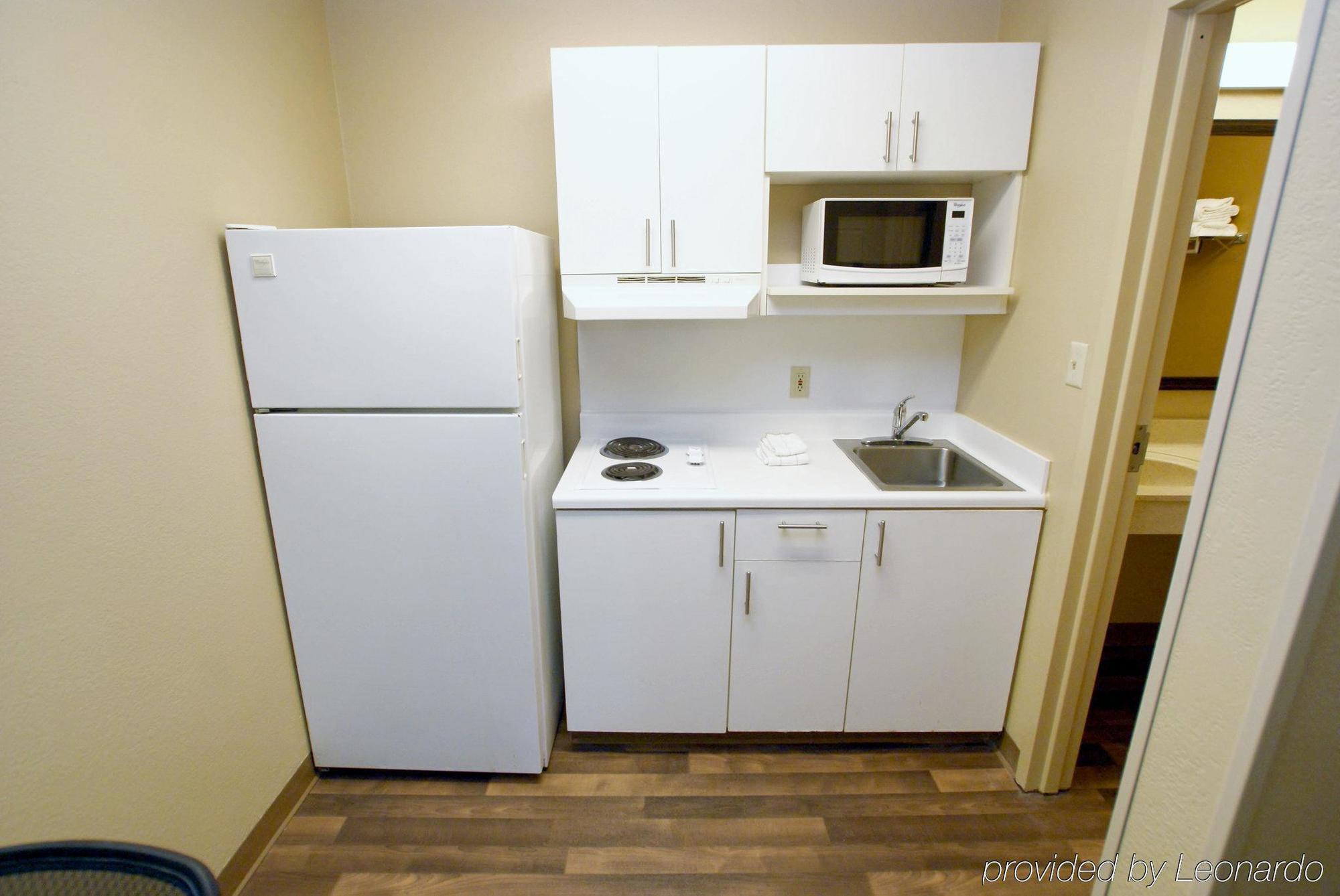 Extended Stay America Select Suites - Columbia - Ft Jackson Bagian luar foto