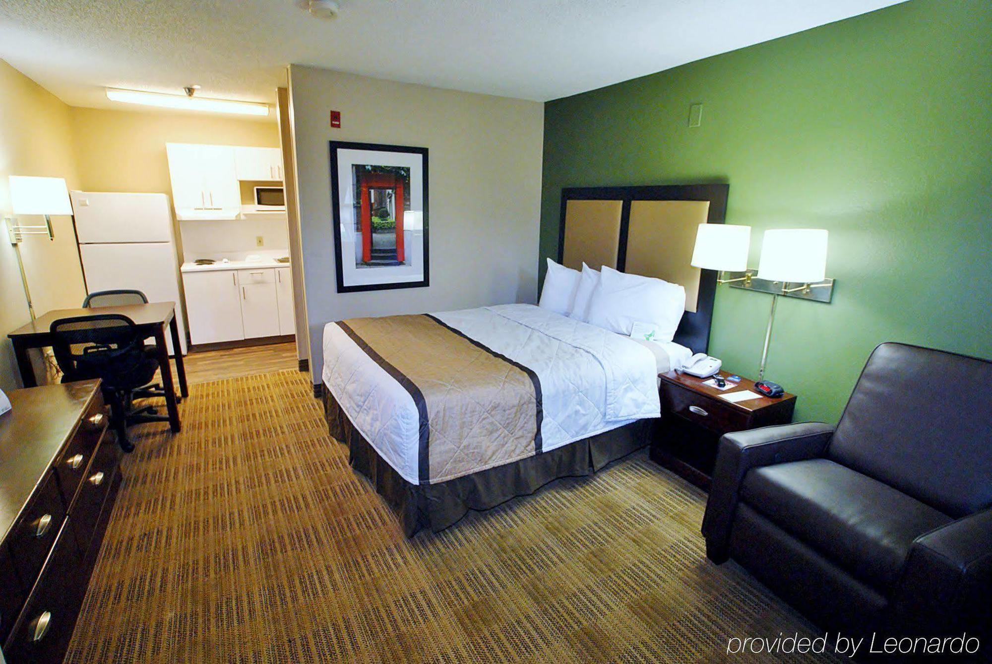 Extended Stay America Select Suites - Columbia - Ft Jackson Bagian luar foto